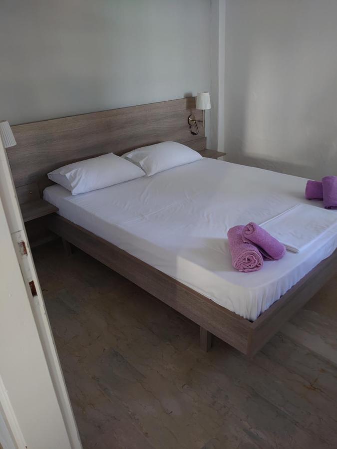 Merida Apartments Mola Kalyva Dış mekan fotoğraf