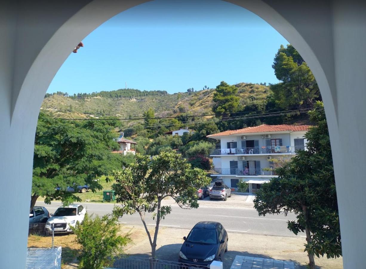 Merida Apartments Mola Kalyva Dış mekan fotoğraf