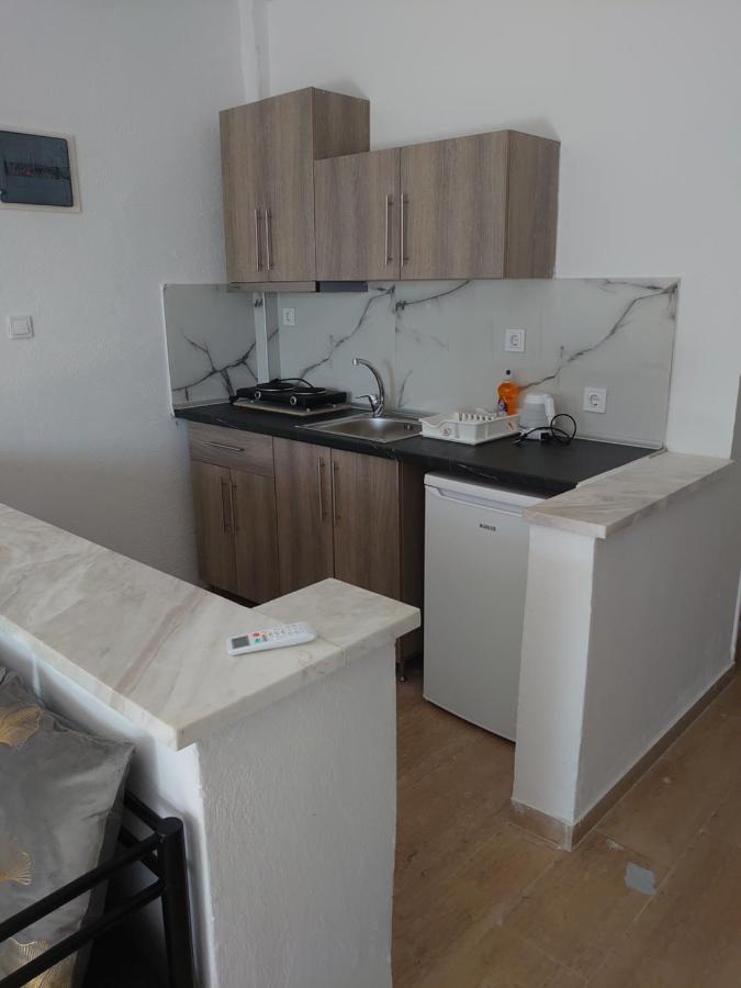 Merida Apartments Mola Kalyva Dış mekan fotoğraf