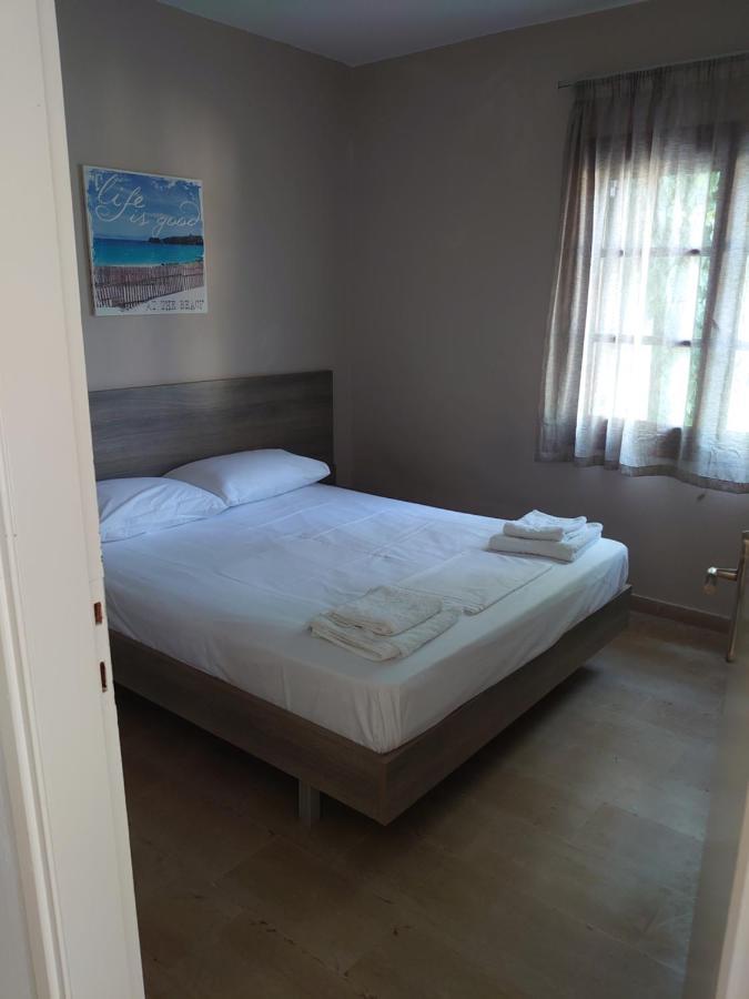 Merida Apartments Mola Kalyva Dış mekan fotoğraf