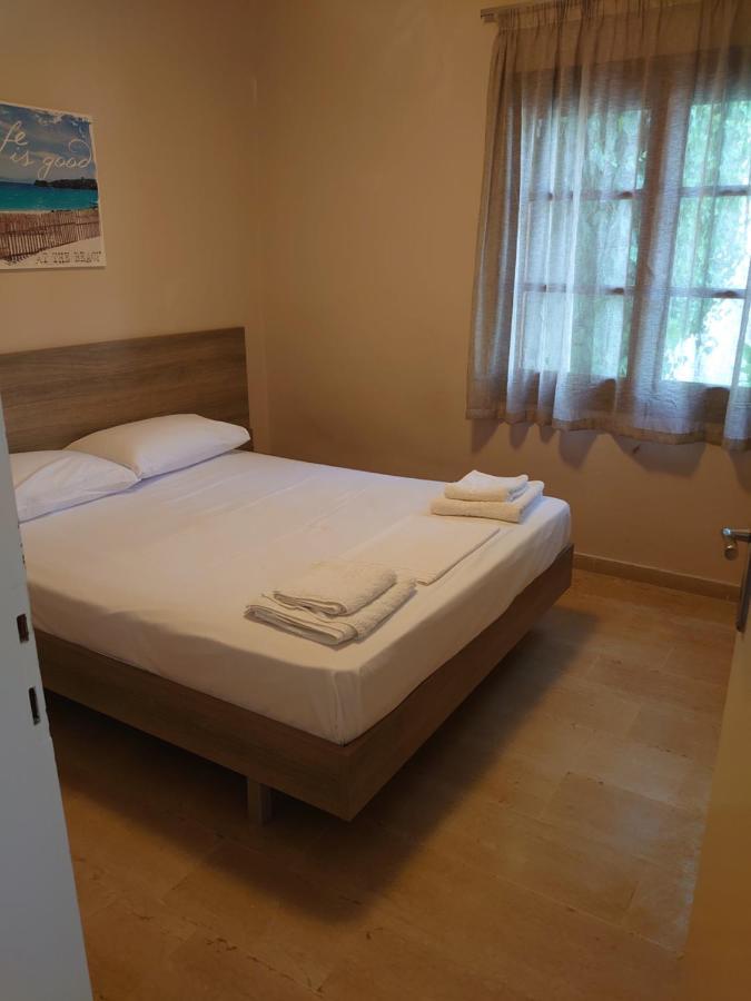 Merida Apartments Mola Kalyva Dış mekan fotoğraf